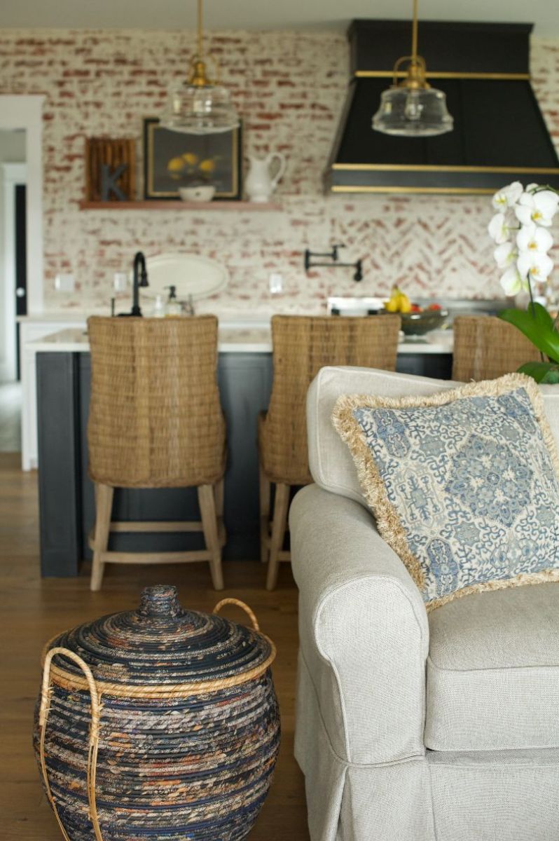 73ef4750-2828-e95e-1a71-c46876453118